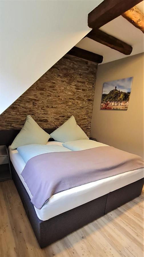Ferienwohnung Am Fluss คล็อตเทน ภายนอก รูปภาพ