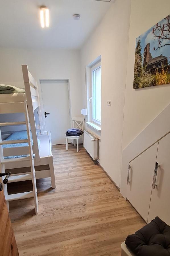 Ferienwohnung Am Fluss คล็อตเทน ภายนอก รูปภาพ